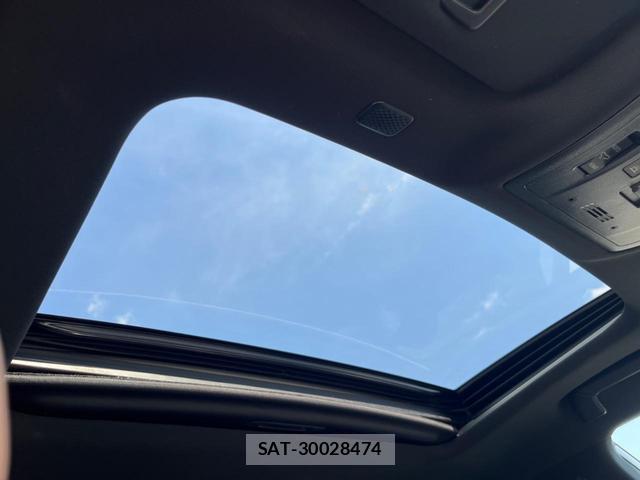 Lexus IS 2023-06 8277328-4