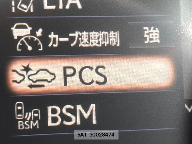 Lexus IS 2023-06 8277328-5