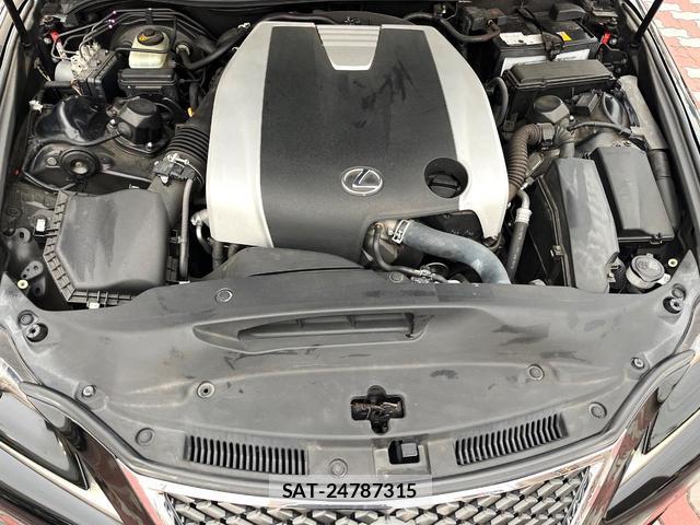 Lexus IS 2014-03 8279432-16