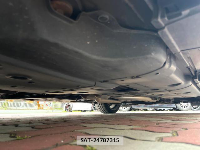 Lexus IS 2014-03 8279432-19