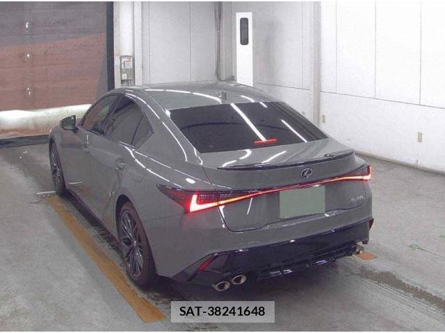 Lexus IS 2023-10 8279507-1