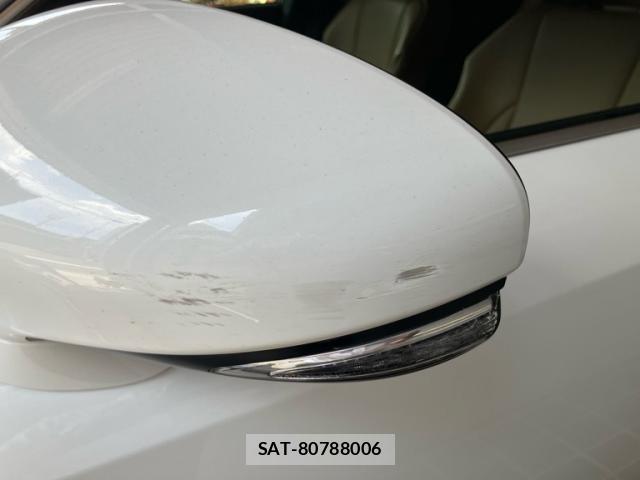 Lexus IS 2014-05 8279937-17