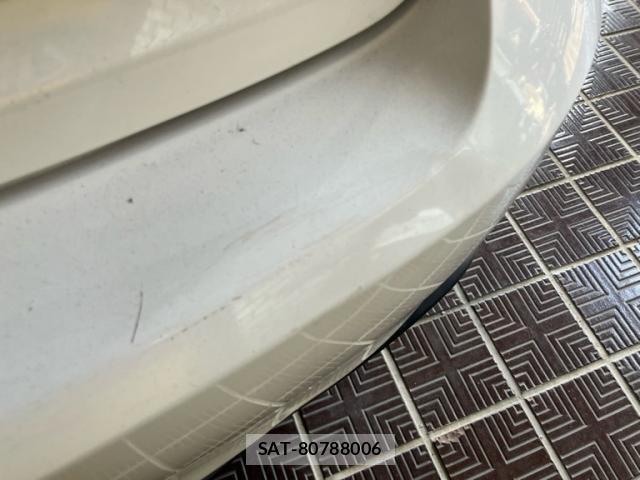 Lexus IS 2014-05 8279937-18