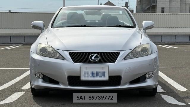 Lexus IS 2010-02 8281128-9