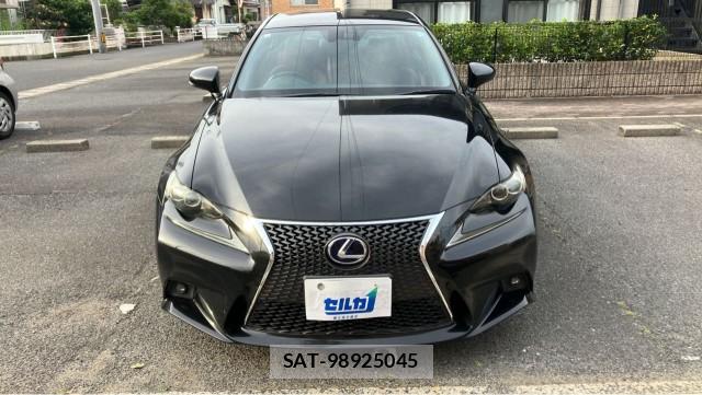 Lexus IS 2013-07 8281353-9