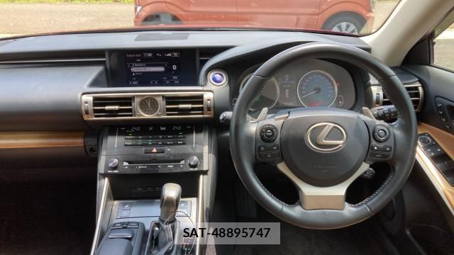 Lexus IS 2013-10 8281961-16