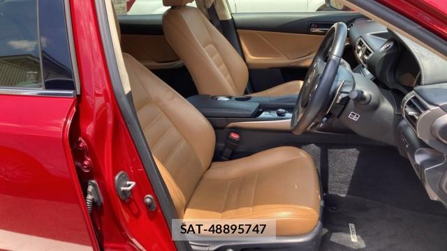 Lexus IS 2013-10 8281961-5