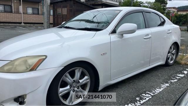 Lexus IS 2008-03 8282112-3
