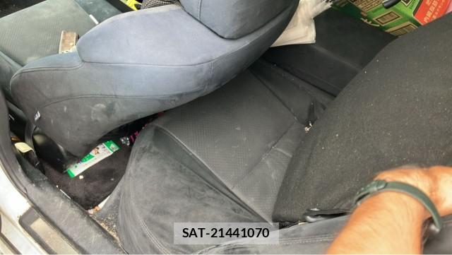 Lexus IS 2008-03 8282112-6