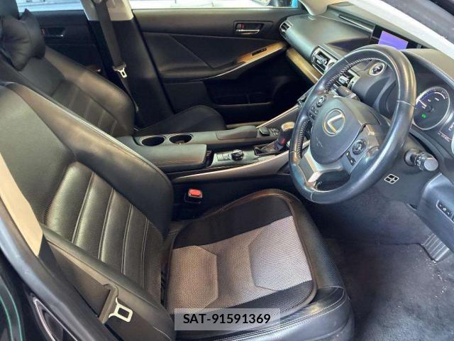 Lexus IS 2013-12 8283379-2