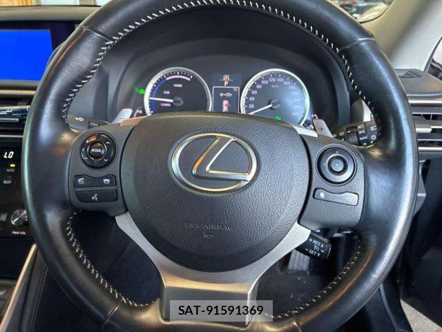 Lexus IS 2013-12 8283379-6