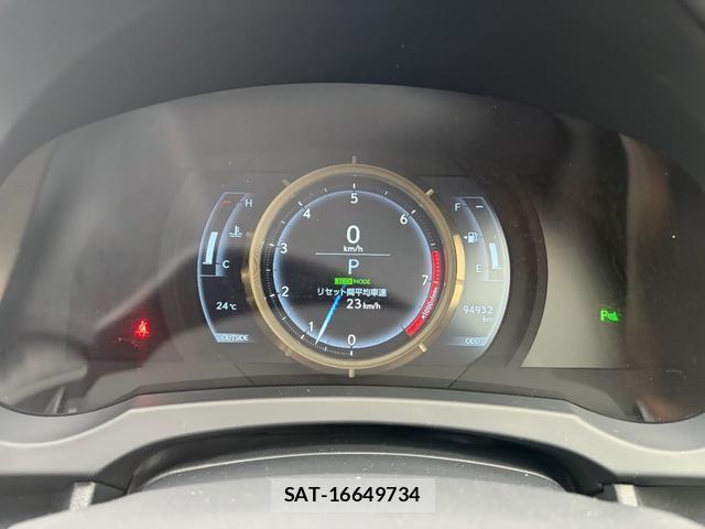 Lexus IS 2013-08 8284044-4