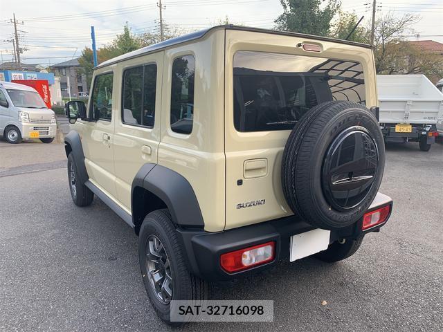 Suzuki JIMNY 2025-10 8276722-10