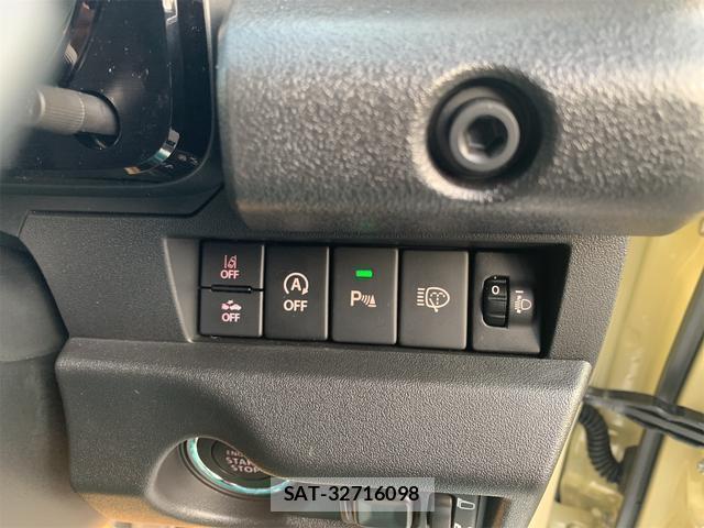Suzuki JIMNY 2025-10 8276722-18