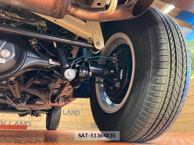 Suzuki JIMNY 2026-05 8277628-19