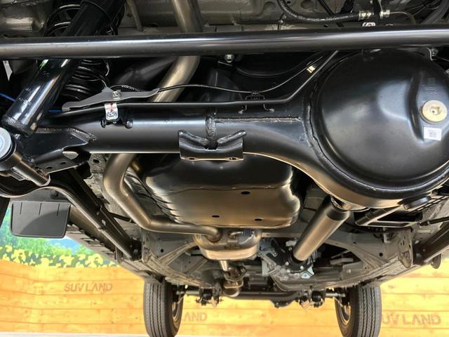 Suzuki JIMNY 2026-06 8280213-18