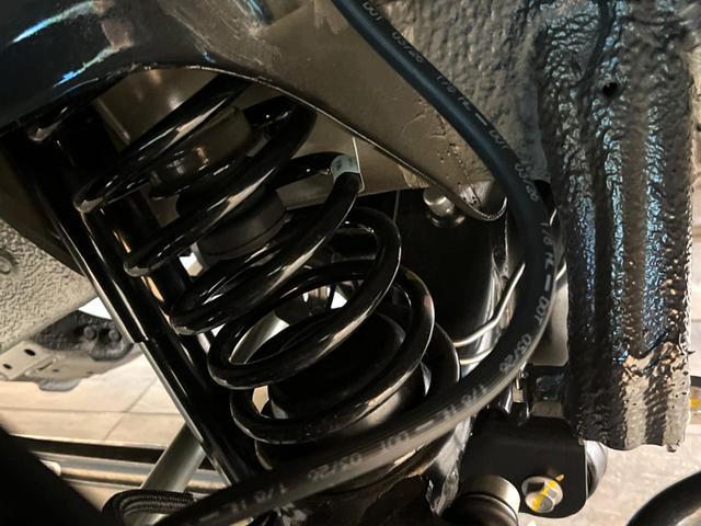 Suzuki JIMNY 2026-06 8280213-19
