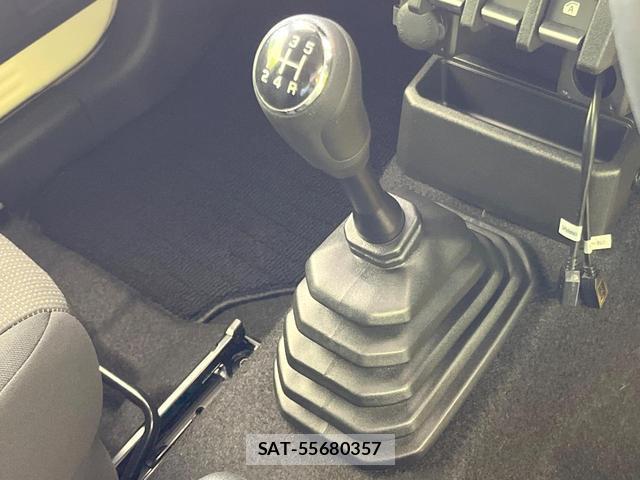 Suzuki JIMNY 2025-06 8282613-4