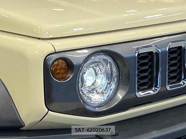 Suzuki JIMNY 2025-11 8282655-11