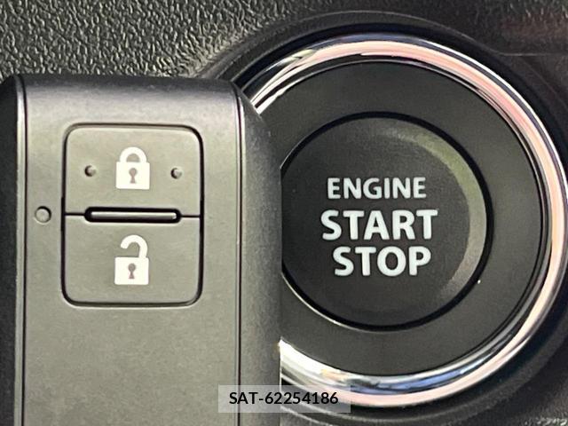Suzuki JIMNY 2025-10 8283276-5