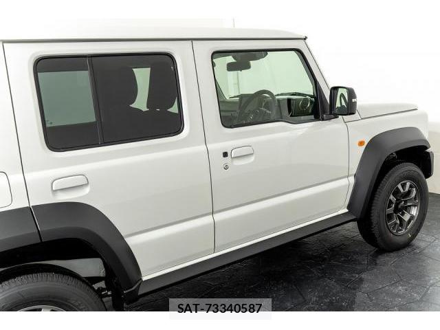 Suzuki JIMNY 2026-02 8283320-9
