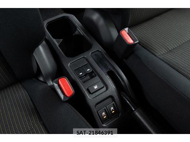 Suzuki JIMNY 2026-03 8283321-18