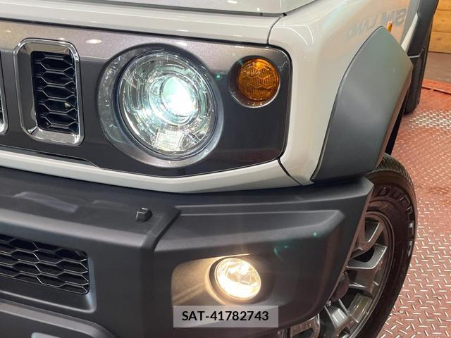 Suzuki JIMNY 2026-07 8284571-11