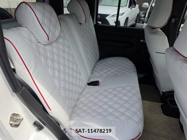 Suzuki JIMNY 2025-10 8284804-13