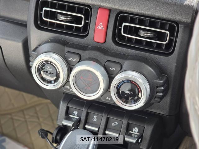 Suzuki JIMNY 2025-10 8284804-15