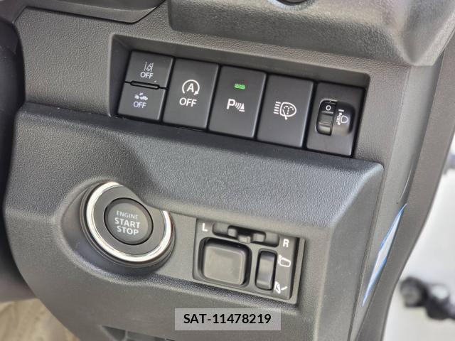 Suzuki JIMNY 2025-10 8284804-18