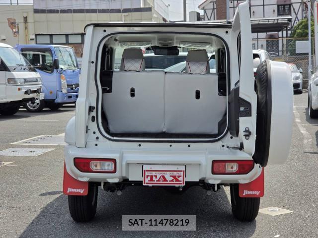 Suzuki JIMNY 2025-10 8284804-6
