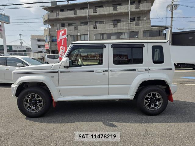 Suzuki JIMNY 2025-10 8284804-8