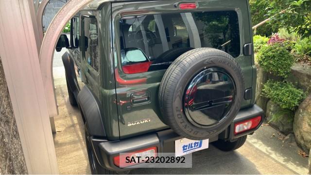 Suzuki JIMNY SIERRA 2026-04 8281018-13