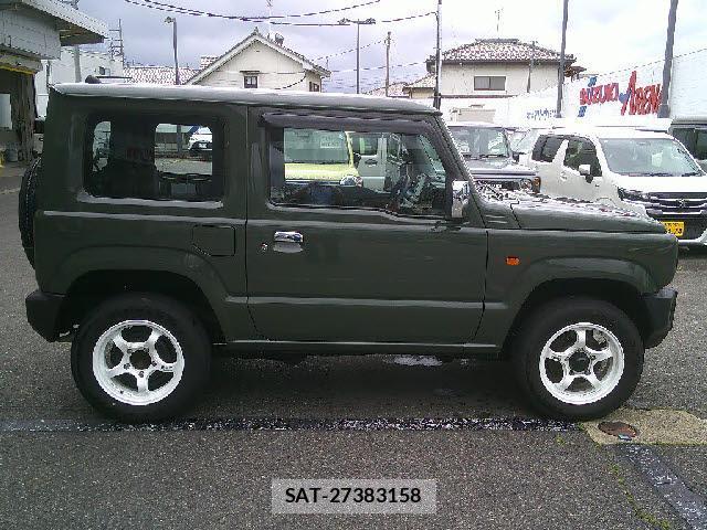 Suzuki JIMNY 2023-07 8277562-3