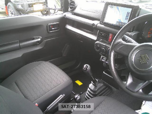 Suzuki JIMNY 2023-07 8277562-9