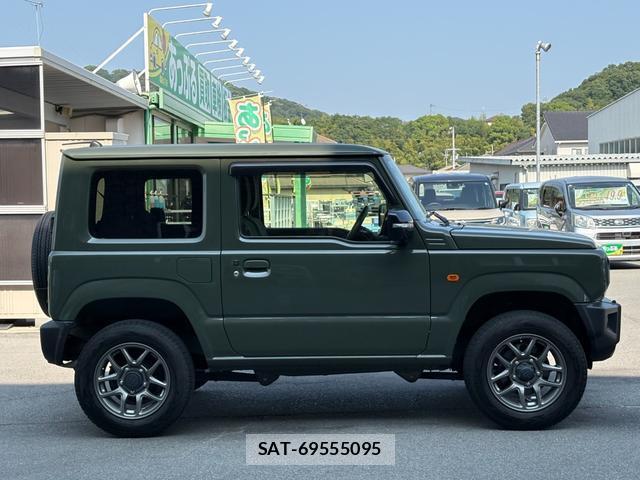 Suzuki JIMNY 2024-08 8278022-5