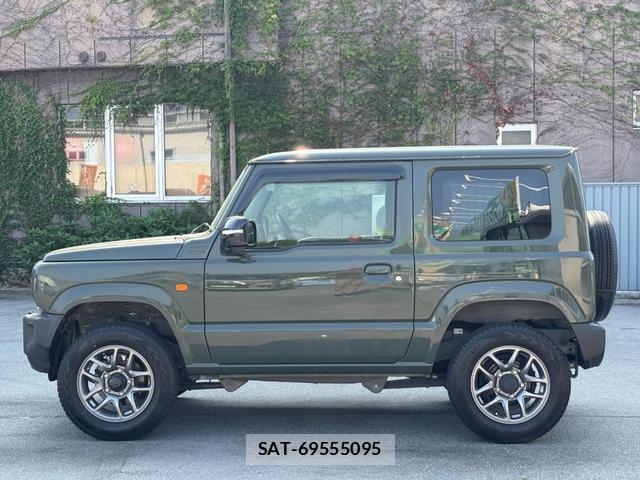 Suzuki JIMNY 2024-08 8278022-6