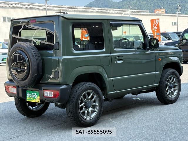 Suzuki JIMNY 2024-08 8278022-9