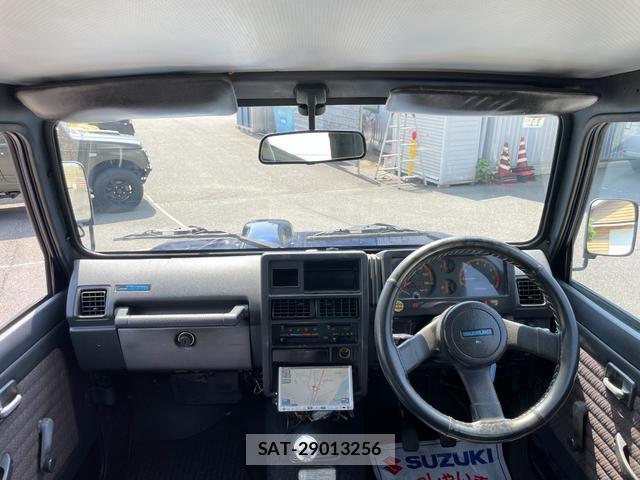 Suzuki JIMNY 1995 8278721-2