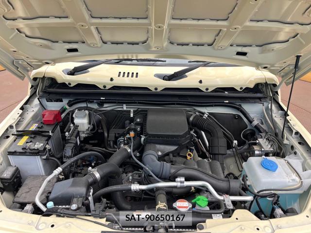 Suzuki JIMNY 2021-11 8279800-17