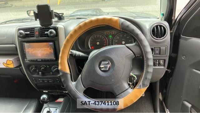 Suzuki JIMNY 2009-10 8280786-16
