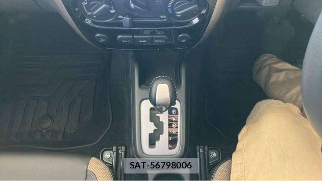 Suzuki JIMNY 2017-11 8281667-14