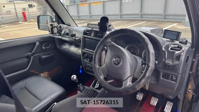Suzuki JIMNY 2009-02 8281691-2
