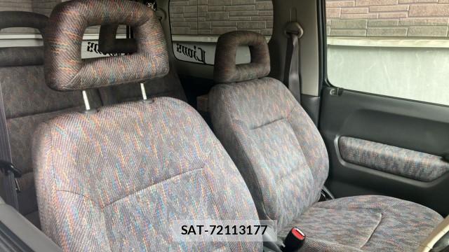 Suzuki JIMNY 2001-08 8281750-4