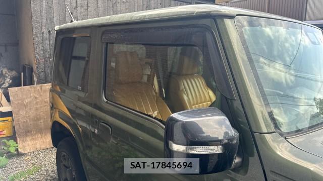 Suzuki JIMNY 2019-08 8281831-3