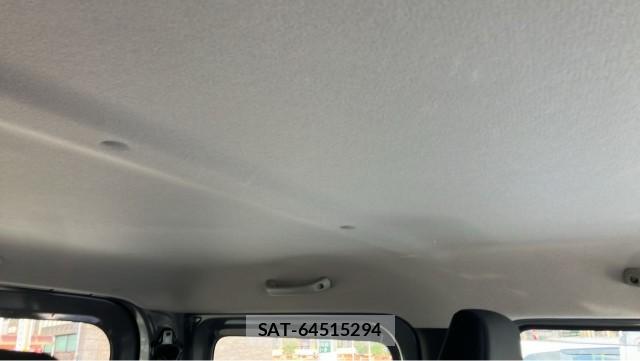 Suzuki JIMNY 2023-03 8281853-15