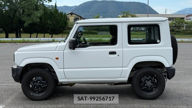 Suzuki JIMNY 2018-10 8282184-10