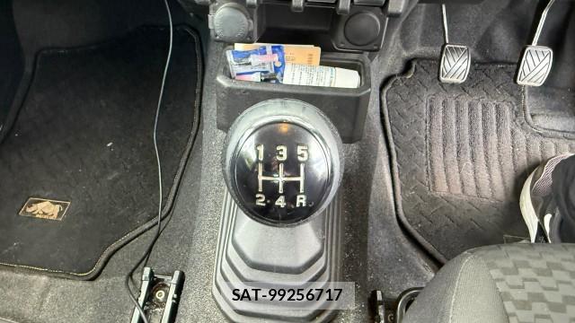 Suzuki JIMNY 2018-10 8282184-14