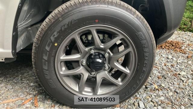 Suzuki JIMNY 2026-06 8282223-8