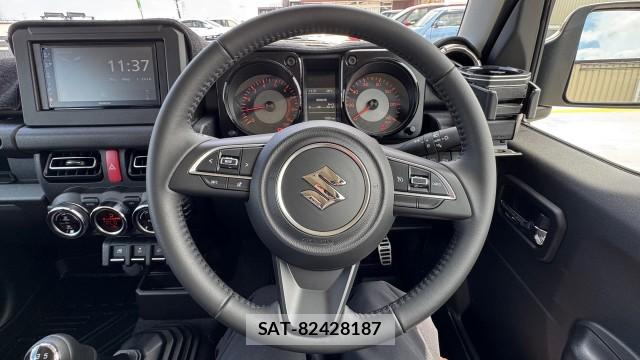 Suzuki JIMNY 2025-11 8282249-14